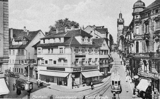 pforzheimleopoldsplatzmitbahnhofstrasse