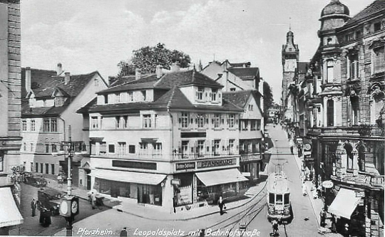 pforzheimleopoldsplatzmitbahnhofstrasseenhcar9050