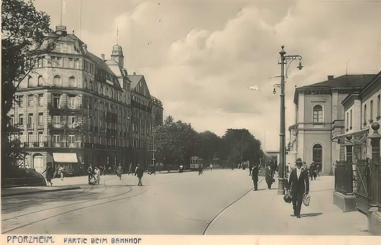 pforzheimpartiebeimbahnhofpforzheimenhcar9050